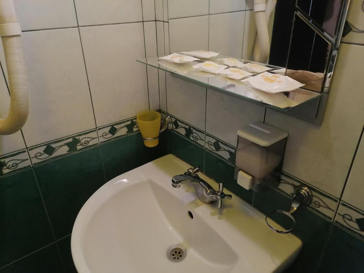 Argo Premium Hotell Lviv Eksteriør bilde