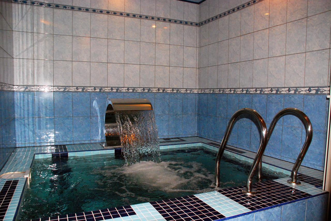 Argo Premium Hotell Lviv Eksteriør bilde